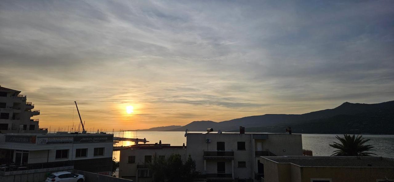 T2 Fronte Di Mare De Standing En Bord De Mer Et Du Centre Du Village De Propriano Propriano  Ngoại thất bức ảnh